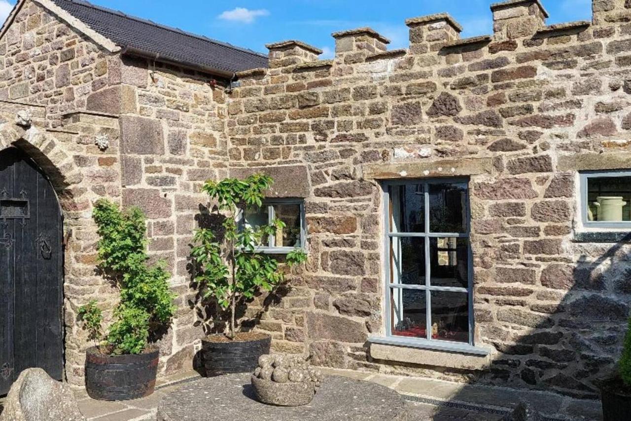 Peak District Cottage Set In 5 Acres Near Buxton بكستون المظهر الخارجي الصورة